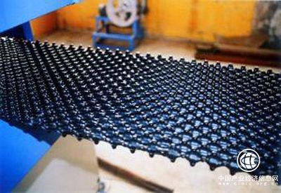 研产用脱节困扰新材料产业 借力金融资本破瓶颈